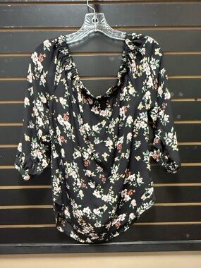 Eliane Rose Floral Blouse Black Pink Tie Sleeve Scoop Neck Boho Size M